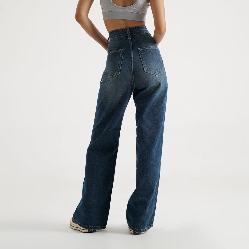 Louise Blue Tint - Loose Jeans